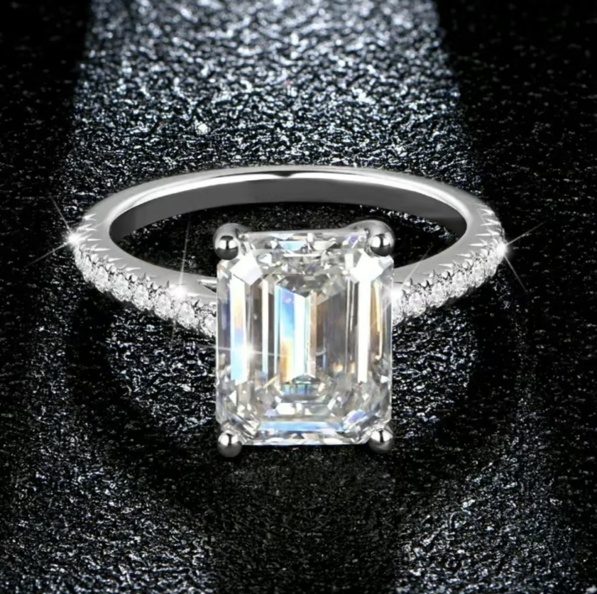 S925 Emerald-Cut White Moissanite Ring 3CT 【3.2#13】