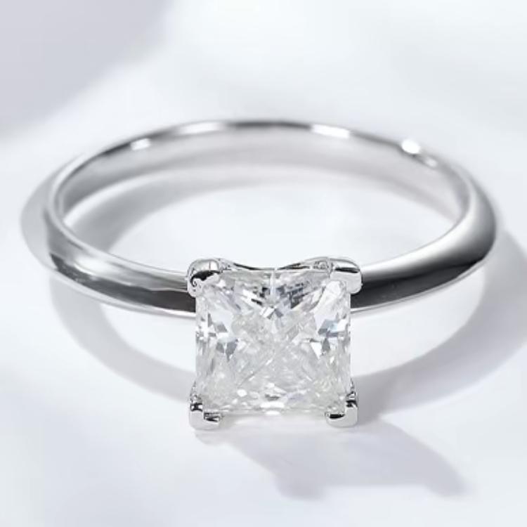 S925 Princess-Cut Solitaire Moissanite Ring 【6#36】