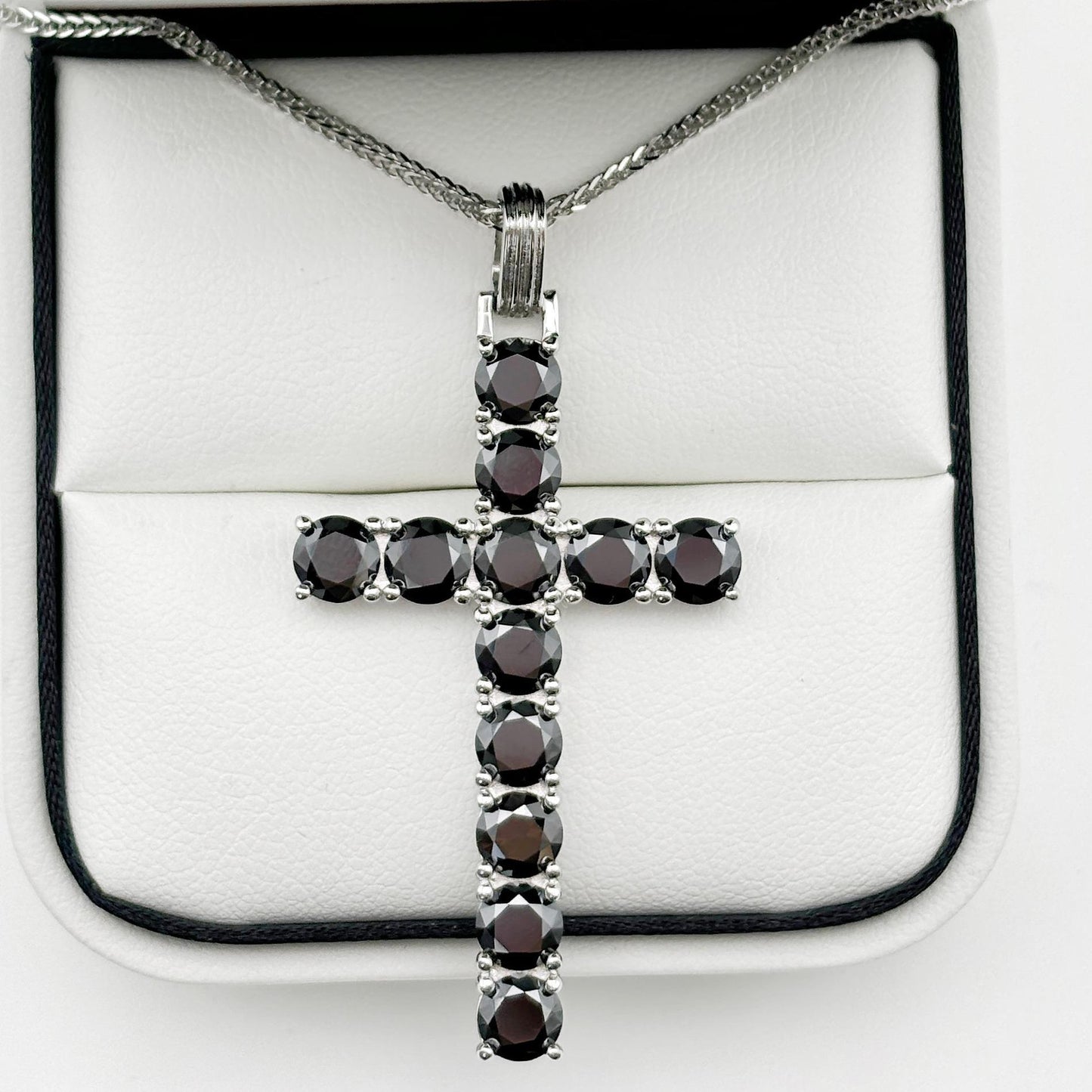 S925 Round-Cut Moissanite Black Cross Pendant 0.5CT*12 【3#5】