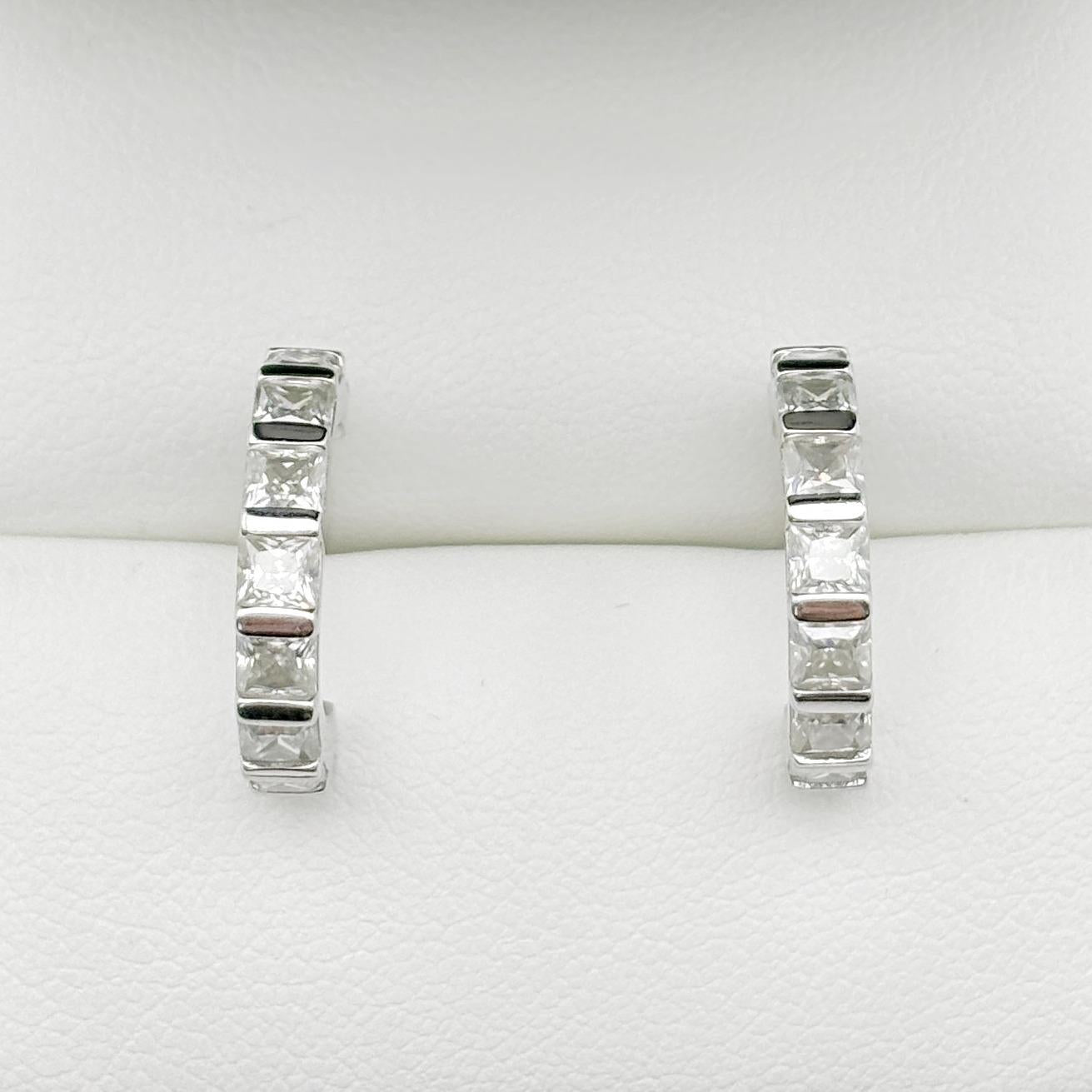 S925 Princess-Cut Moissanite Stud Earrings 0.3CT*18 【3#19】