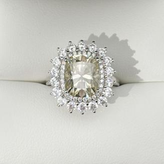 S925 Cushion-Cut Moissanite Sunflower Rings 5CT 【3#27】