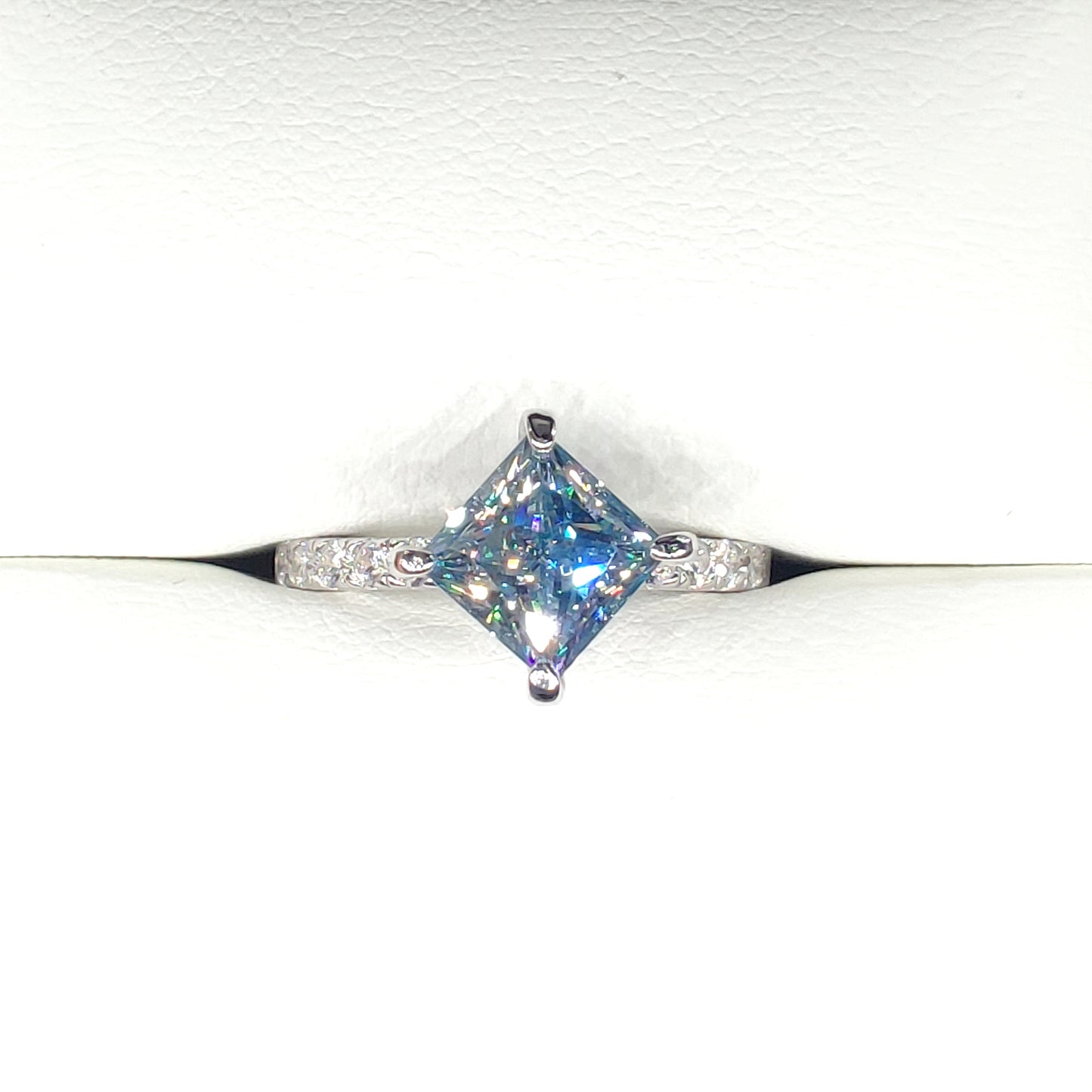 S925 NewDesign Princess-Cut Moissanite Ring 2CT 【3.2#15】