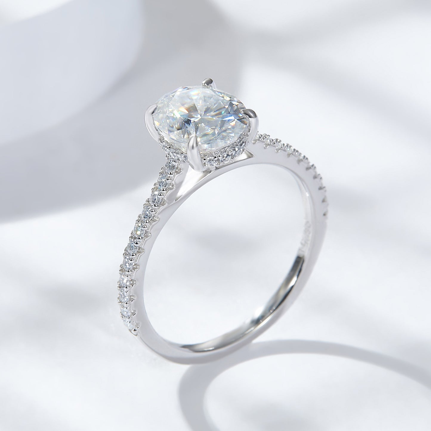 S925 Oval-Cut Moissanite Ring【6.2#178】