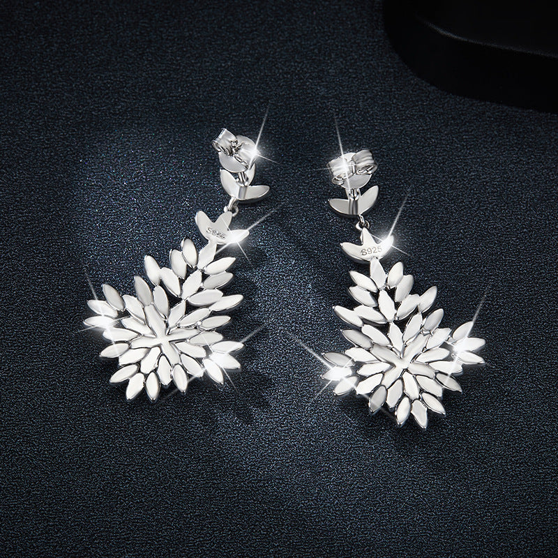 S925 Roung-Cut Moissanite Leaf Design Earrings 【6.2#42】