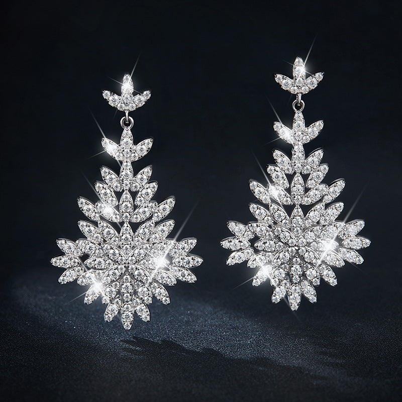 S925 Roung-Cut Moissanite Leaf Design Earrings 【6.2#42】