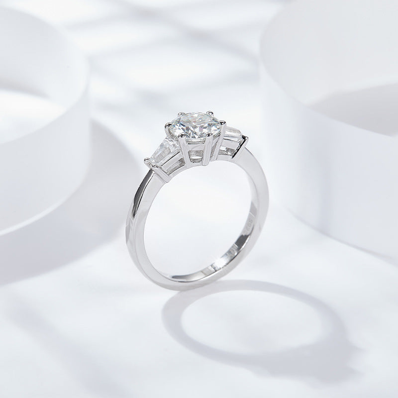 S925 Round-Cut Moissanite Ring【6.2#200】